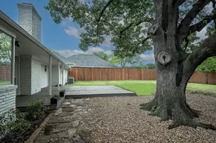 3648 Jubilee Trail, Dallas, TX 75229 - Photo 14