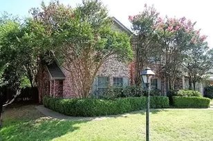 831 Ash Grove Ln, DeSoto, TX 75115 - Photo 1