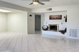 2818 Gayle Dr, Garland, TX 75044 - Photo 10