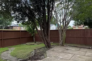 2818 Gayle Dr, Garland, TX 75044 - Photo 18