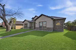 4909 Collingwood Dr, Garland, TX 75043 - Photo 2