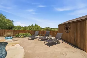 600 Aspen St, Pilot Point, TX 76258 - Photo 34