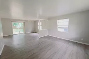 633 Rutgers Dr, Lancaster, TX 75134 - Photo 4