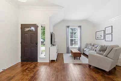 5305 Shadow Glen Drive, Grapevine, TX 76051 - Photo 4