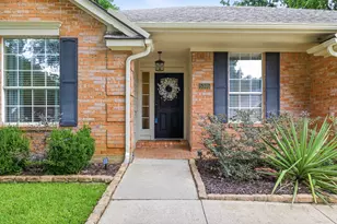 5305 Shadow Glen Dr, Grapevine, TX 76051 - Photo 2