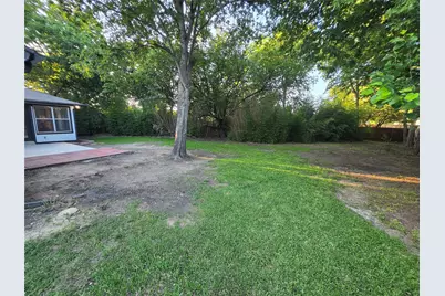 715 N Deerfield Circle, Arlington, TX 76015 - Photo 12