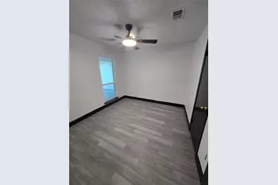 715 N Deerfield Circle, Arlington, TX 76015 - Photo 28
