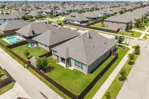 1696 Storey Ln, Waxahachie, TX 75165 - Photo 32