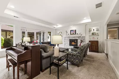 9519 Robin Meadow Drive, Dallas, TX 75243 - Photo 4