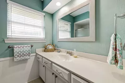 9519 Robin Meadow Drive, Dallas, TX 75243 - Photo 22