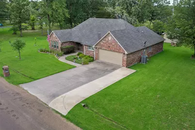 109 Castlewood Road, Enchanted Oaks, TX 75156 - Photo 1