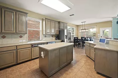 6705 Glade Drive, Arlington, TX 76001 - Photo 8