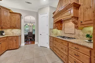 8009 Long Trail Dr, North Richland Hills, TX 76182 - Photo 12