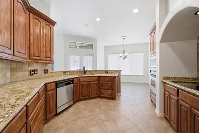 132 Silver Rose Boulevard, Burleson, TX 76028 - Photo 8
