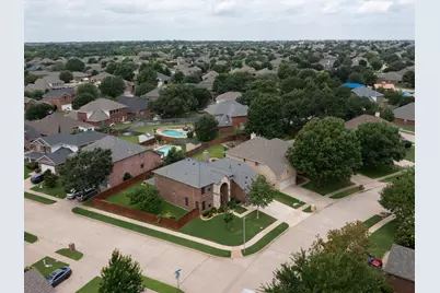 9312 Marble Falls Drive, Arlington, TX 76002 - Photo 32