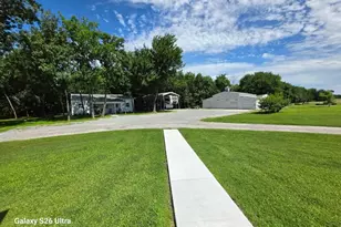 4142 Fm 2194, Celeste, TX 75423 - Photo 32