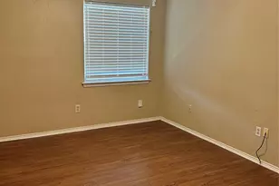 6532 Central Ave, North Richland Hills, TX 76182 - Photo 4