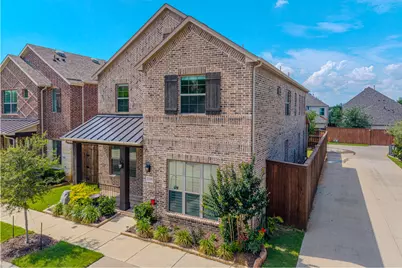2208 N Royal Crecent Drive N, Flower Mound, TX 75028 - Photo 6