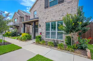 2208 N Royal Crecent Dr N, Flower Mound, TX 75028 - Photo 8