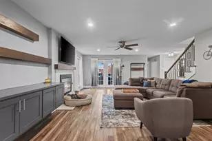 1310 Carriage Dr, Irving, TX 75062 - Photo 10