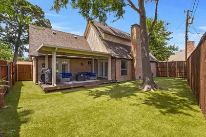 1310 Carriage Drive, Irving, TX 75062 - Photo 26