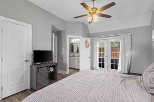 1310 Carriage Dr, Irving, TX 75062 - Photo 16