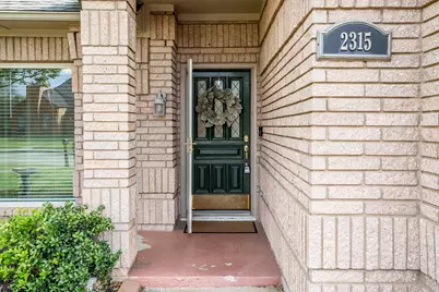 2315 Stone Glen Lane, Carrollton, TX 75007 - Photo 4