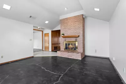 2315 Stone Glen Lane, Carrollton, TX 75007 - Photo 12