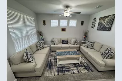 7213 Bronco Bluff, Sachse, TX 75048 - Photo 4