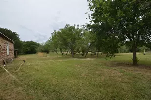 334 Cook Rd, Jacksboro, TX 76458 - Photo 16