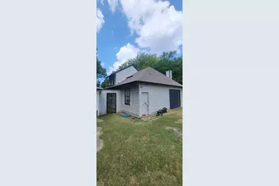 2457 Elmwood Drive, Wills Point, TX 75169 - Photo 2