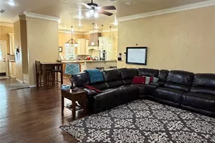 445 W Belknap St, Jacksboro, TX 76458 - Photo 10