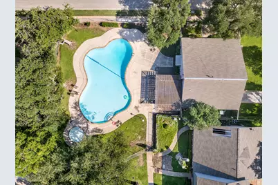 4822 Rollingwood Court, Garland, TX 75043 - Photo 10