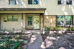 4822 Rollingwood Ct, Garland, TX 75043 - Photo 2