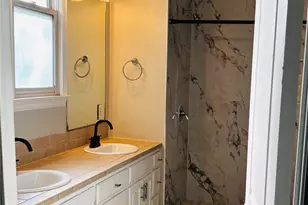 4511 Junius St, Dallas, TX 75246 - Photo 12