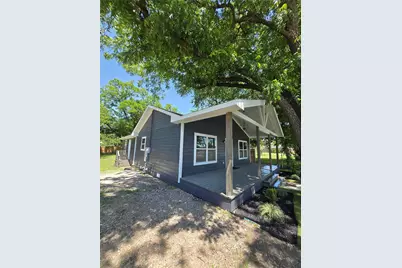 307 S Louisiana Street, Celina, TX 75009 - Photo 2