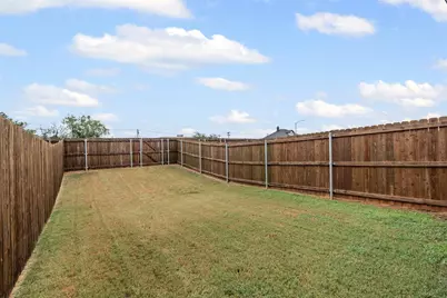 128 Abbey Park Court, Granbury, TX 76049 - Photo 28