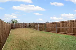 128 Abbey Park Ct, Granbury, TX 76049 - Photo 28
