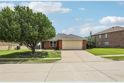 8111 Macgregor Drive, Arlington, TX 76002 - Photo 26
