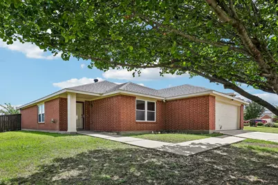 8111 Macgregor Drive, Arlington, TX 76002 - Photo 2