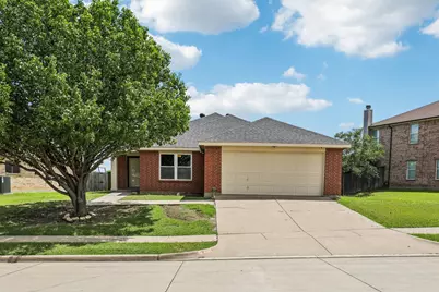 8111 Macgregor Drive, Arlington, TX 76002 - Photo 1