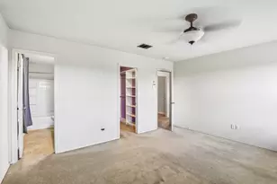 8111 MacGregor Dr, Arlington, TX 76002 - Photo 14