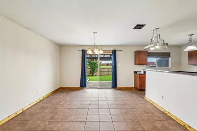 8111 Macgregor Drive, Arlington, TX 76002 - Photo 4