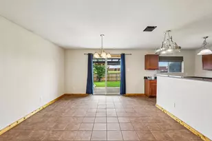 8111 MacGregor Dr, Arlington, TX 76002 - Photo 4