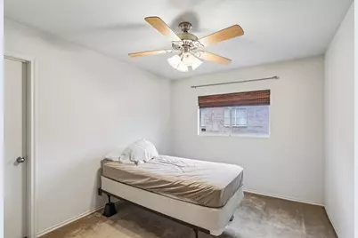 8111 Macgregor Drive, Arlington, TX 76002 - Photo 16