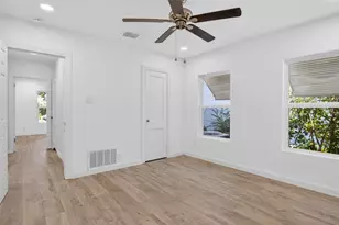821 Gustav St, River Oaks, TX 76114 - Photo 12