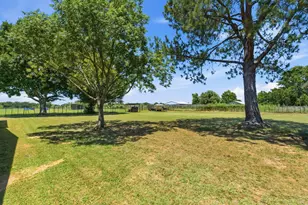 1198 Poe Prairie Rd, Millsap, TX 76066 - Photo 28
