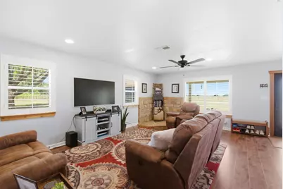 1198 Poe Prairie Road, Millsap, TX 76066 - Photo 6