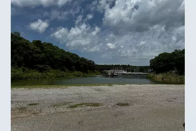 260 Sycamore Street, Denison, TX 75020 - Photo 10