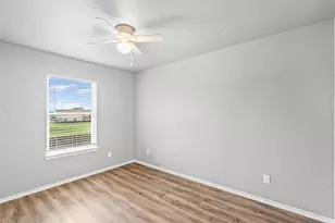 100 Abbey Park Ct, Granbury, TX 76049 - Photo 22